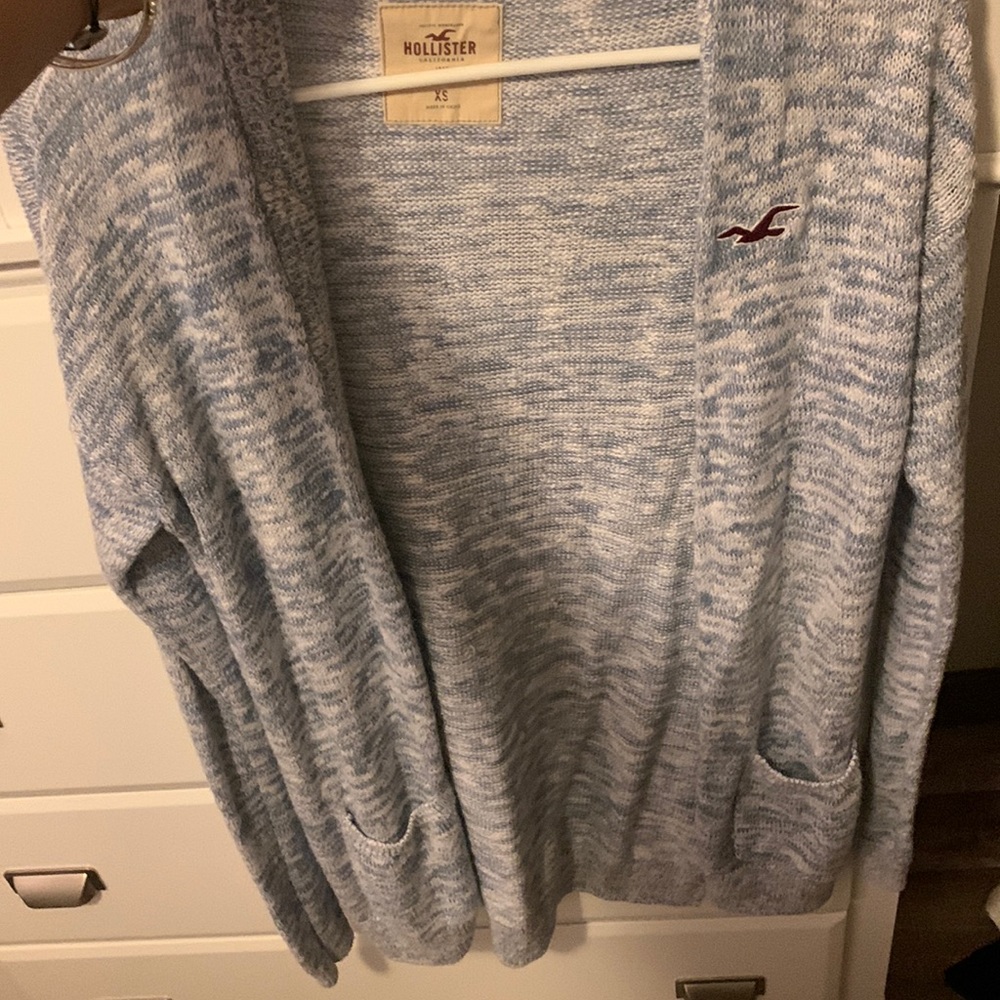 hollister cardigan